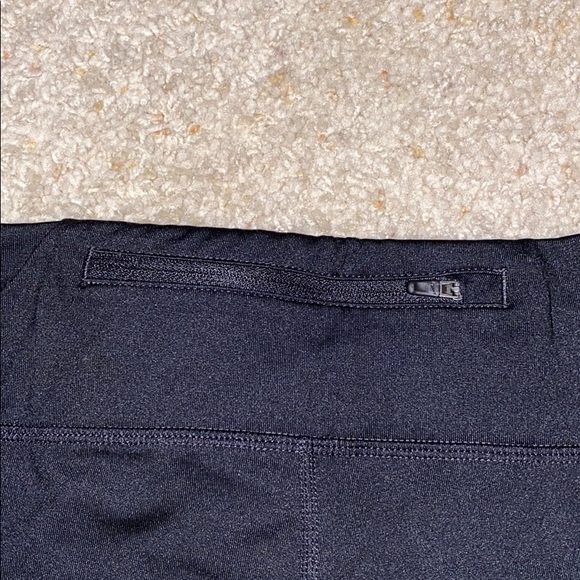 Nike Yoga Pants - Picture 6 of 8